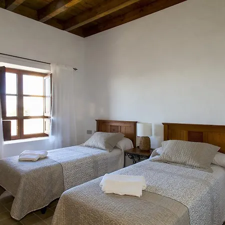 Caserio Leandro Ii Villa