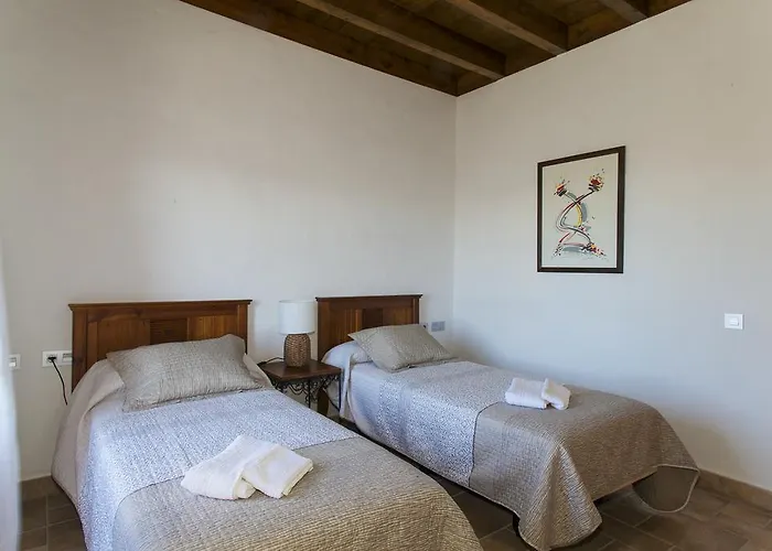 Villa Caserio Leandro Ii *